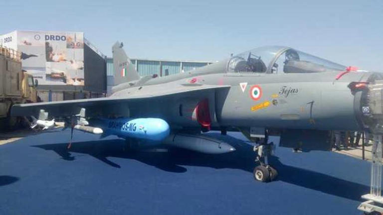 BrahMos upgrade to make missile smaller, lighter for integration with ...