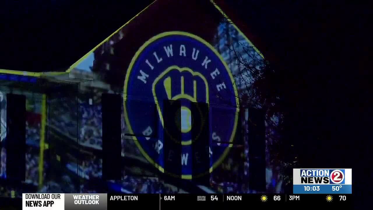Oshkosh home drawing eyes for Brewers World Series display