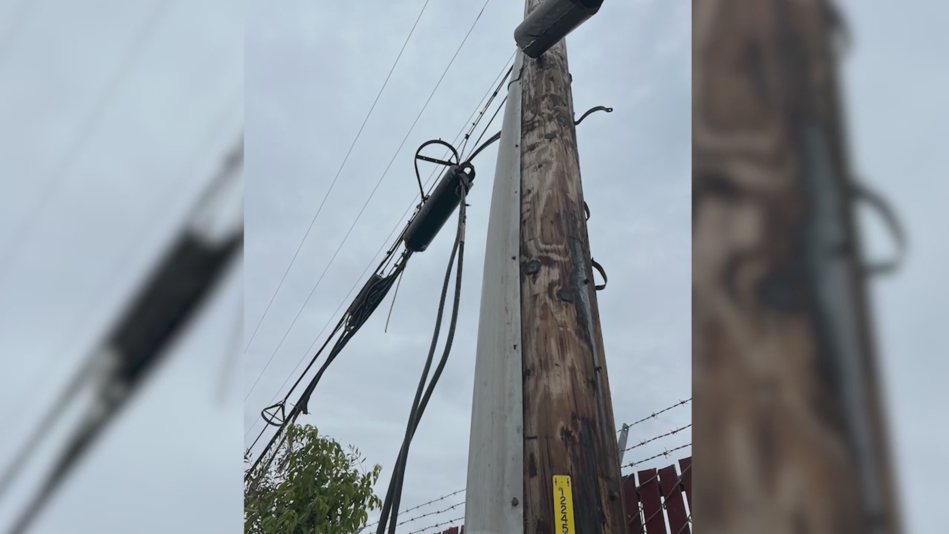 Theft blamed for Oakland 911 outage: officials