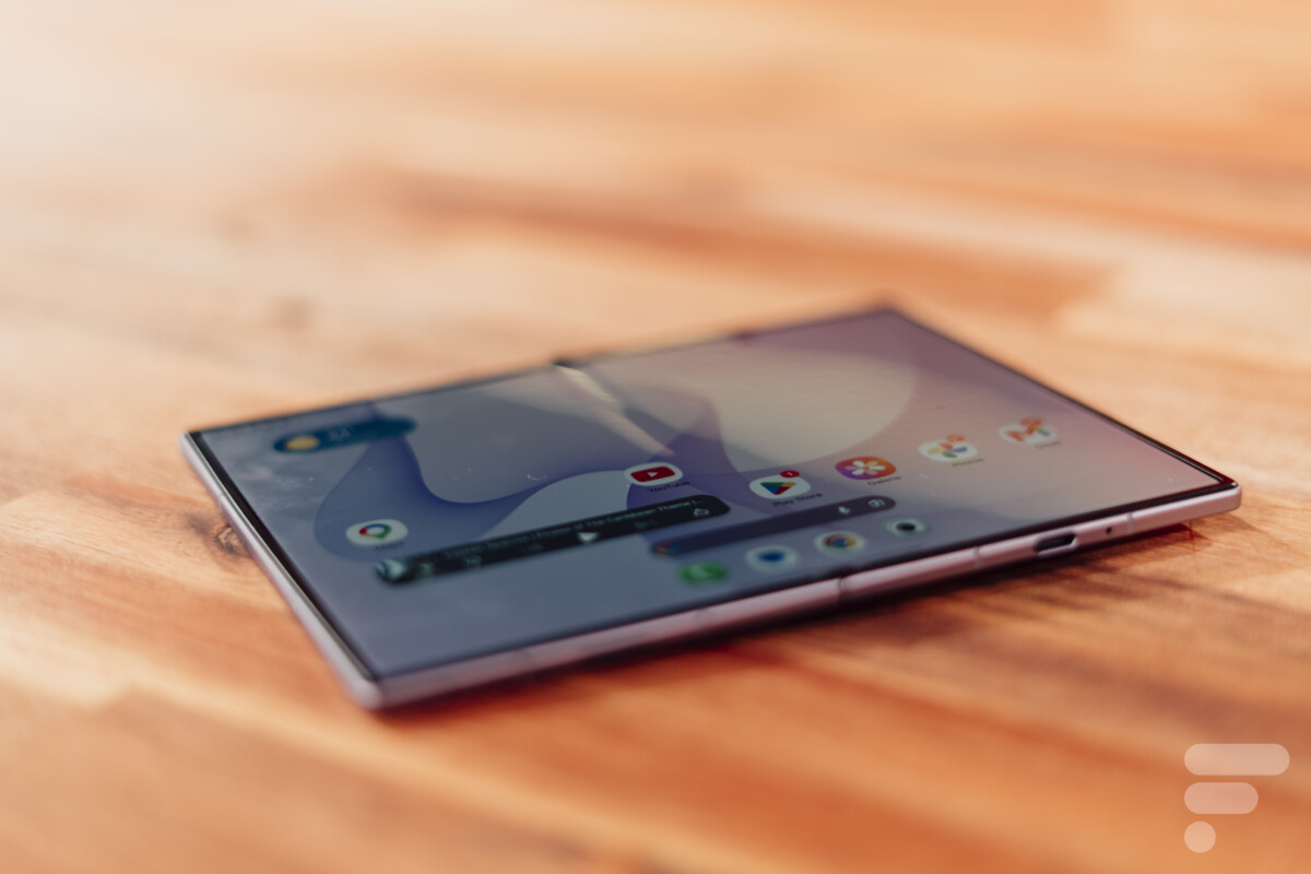 Merci Apple ? L’iPhone Duo booste aussi les ventes de Galaxy Z Fold 8 ...