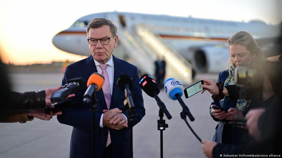 Germany news: Wadephul says threat of famine due to ongoing wars