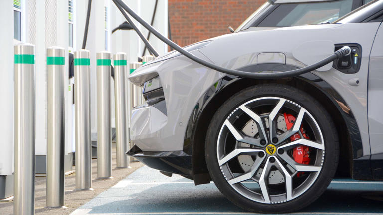 Budget incentives would make 61% of drivers go electric sooner