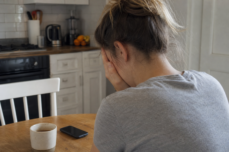 8 warning signs of sleep apnea most people chalk up to just being tired