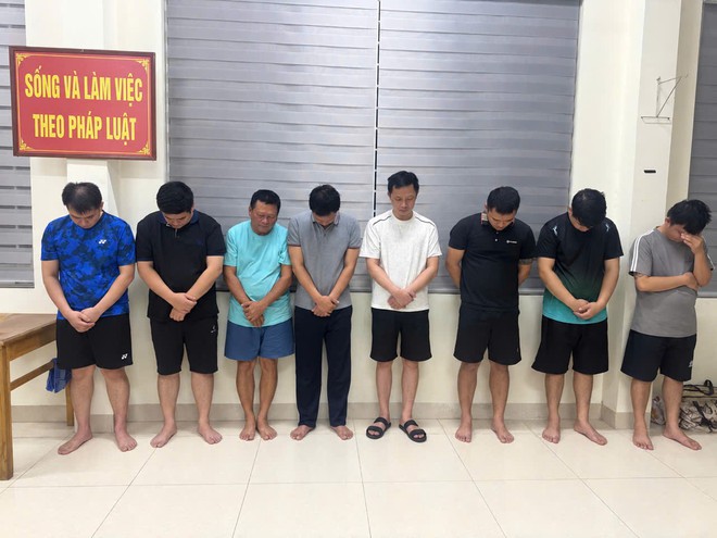 Khởi tố hai nữ giảng viên đại học trong đường dây làm giả gần 1.500 văn bằng, chứng chỉ
