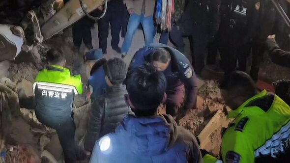 Frantic rescue effort as colossal 7-magnitude earthquake flattens ...