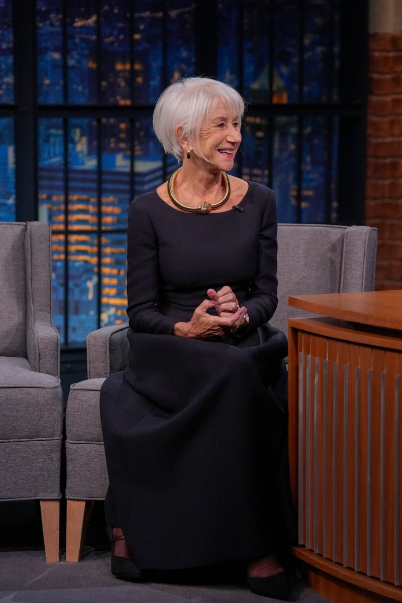 Helen Mirren’s graduated bixie offers a fresh take on the classic pixie cut