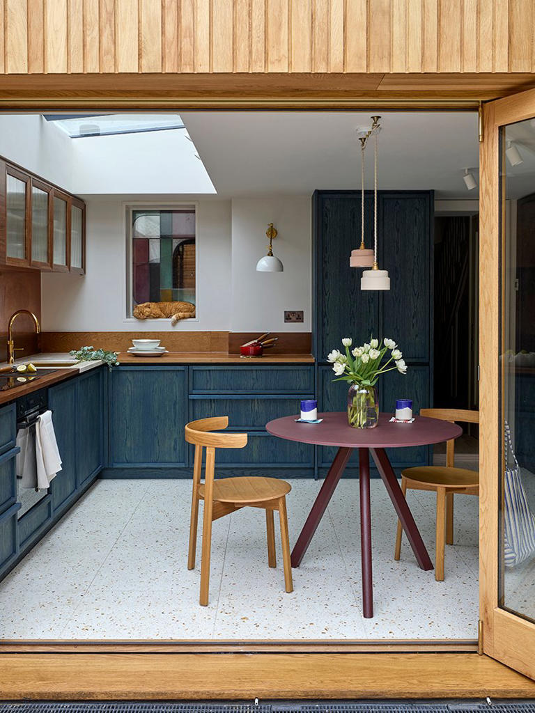 Designer Q&A: A London home with a reverse color scheme and surprising ...
