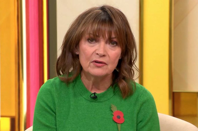 Lorraine Kelly issues update on mum's health as she returns to ITV show