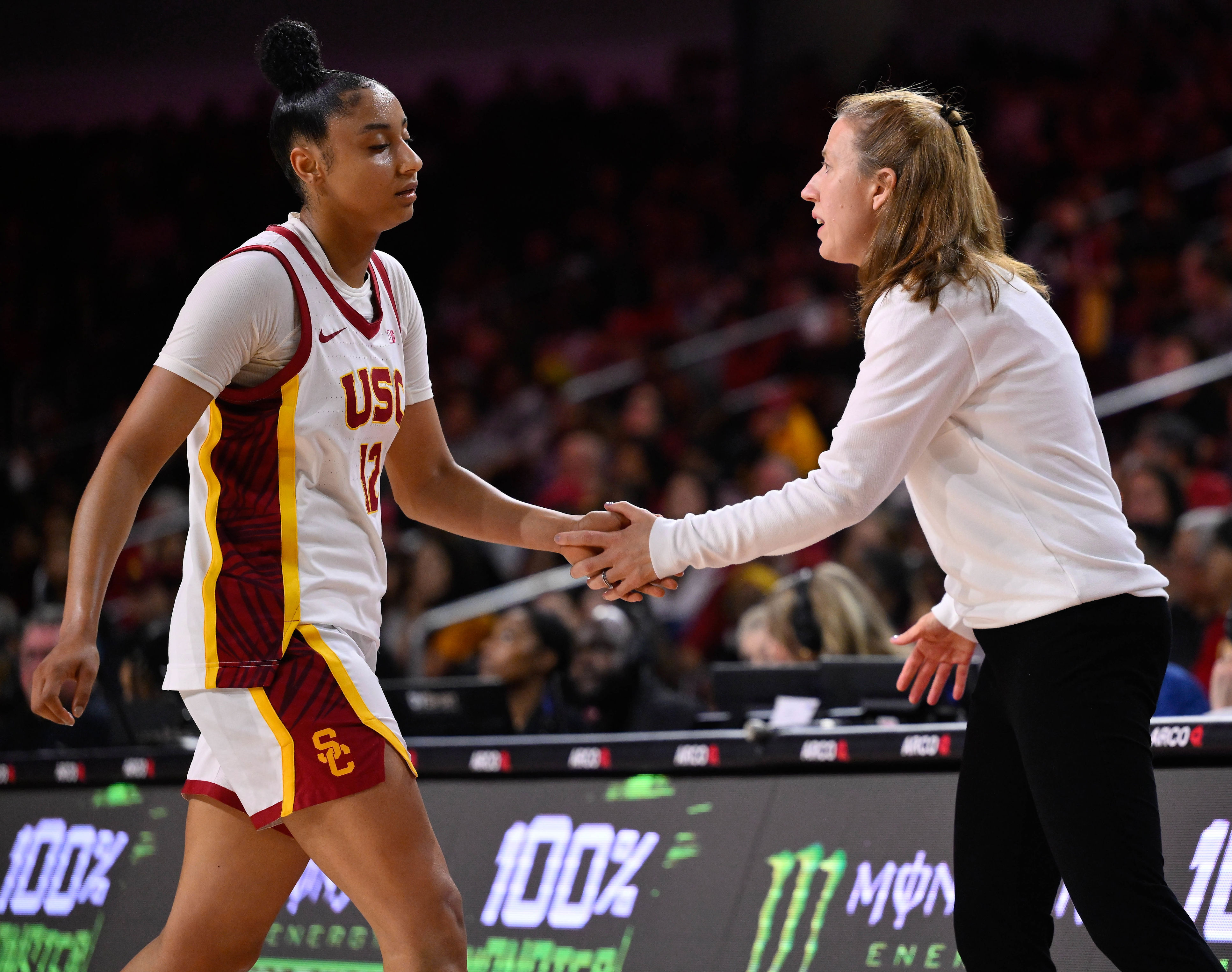 USC women’s basketball ranked No. 3 in preseason AP poll