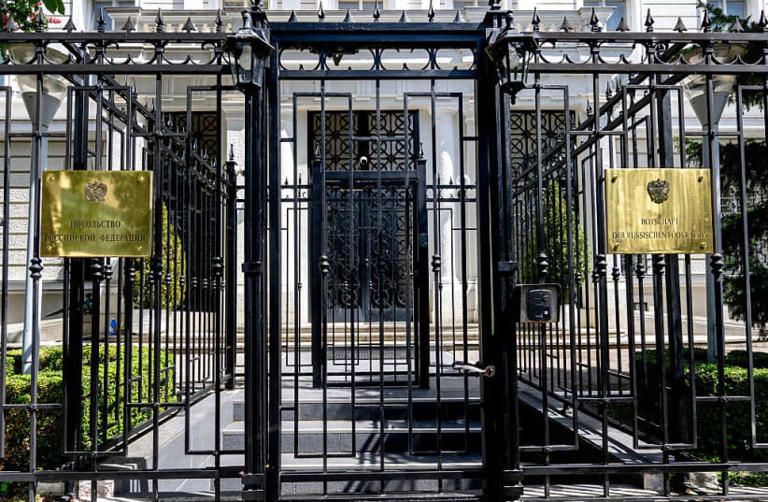 Austria foreign ministry expels four Russian diplomats from Vienna over ...