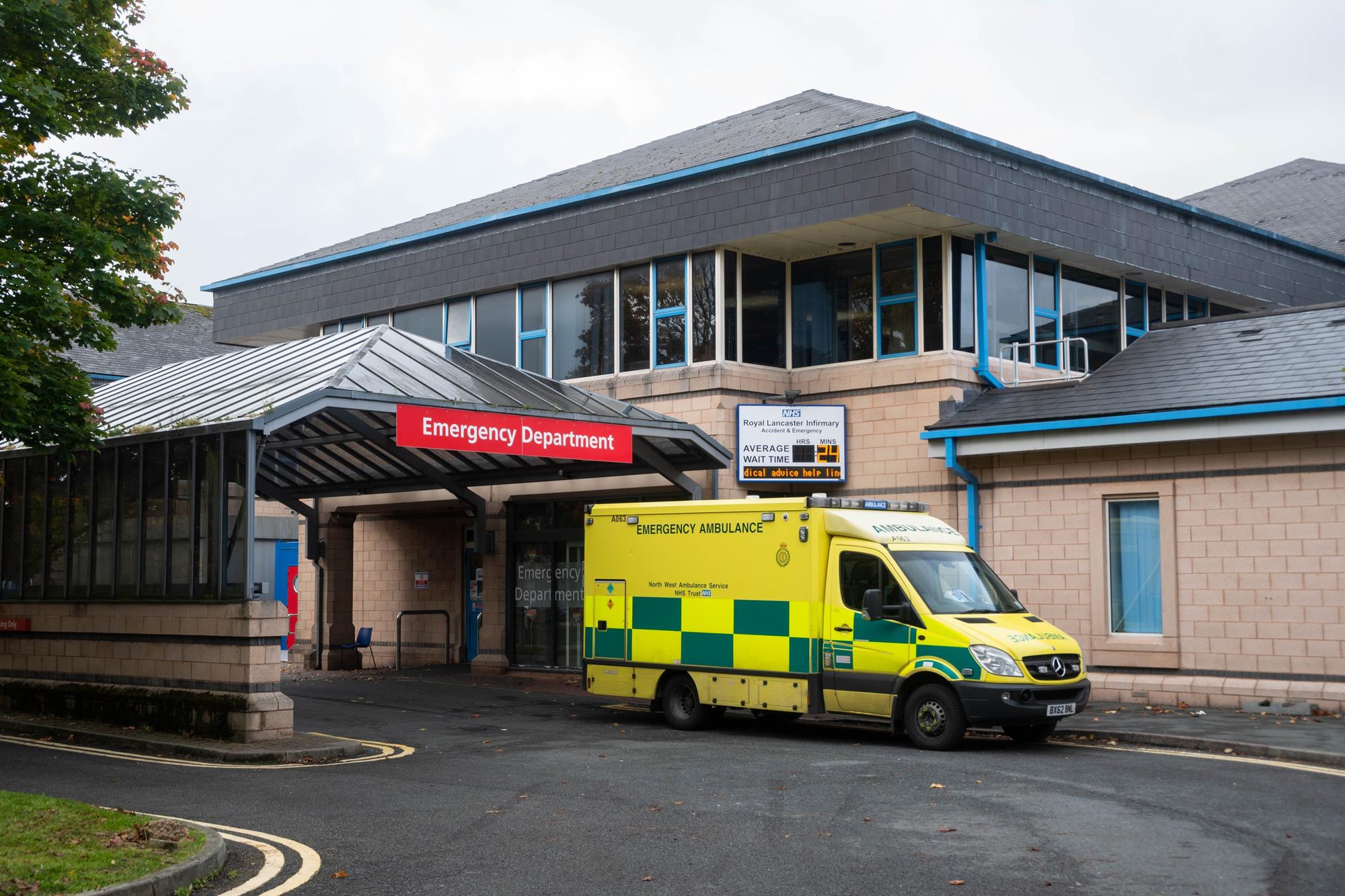 Extra staff and longer opening hours for same day emergency care among ...