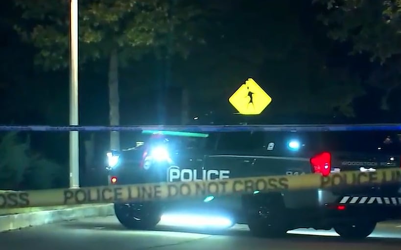 2 officers, suspect hurt in shooting, Woodstock police say