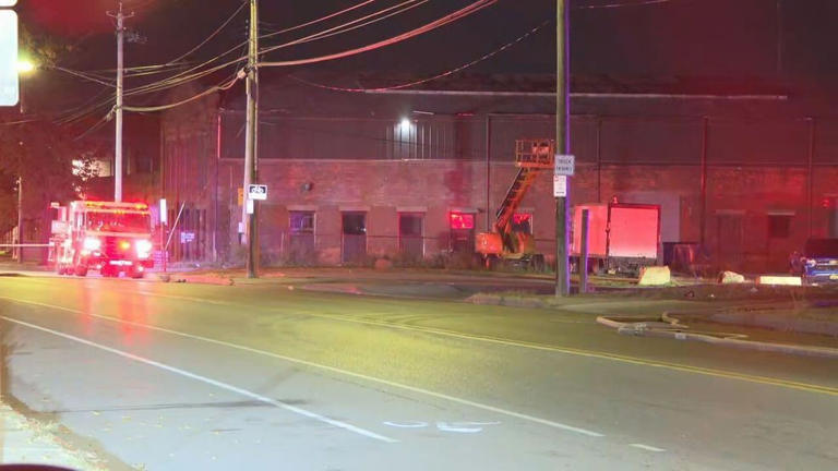 Fire breaks out at former Pallet Express building in Rochester, scene ...