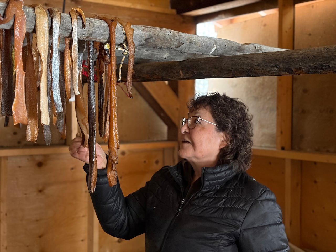 Workshop in Haines Junction teaches fish canning and connects generations