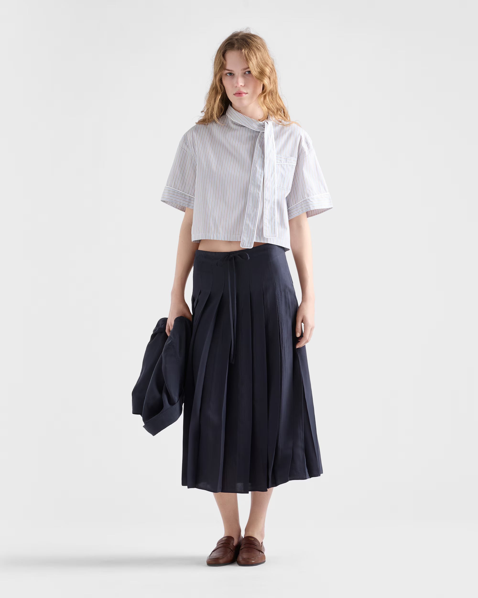 Not all boots and skirts work together, but these 6 combinations sure do