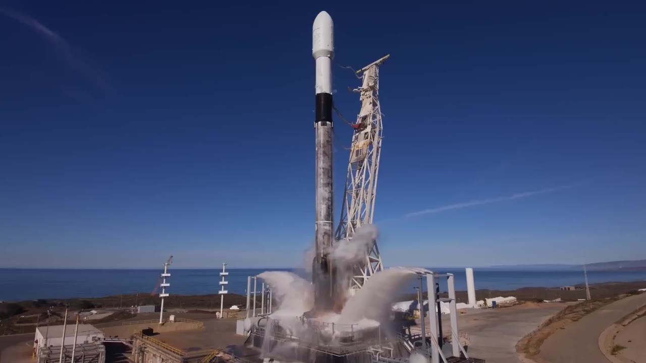 SpaceX plans to replace Falcon 9 with Starship despite its record of ...