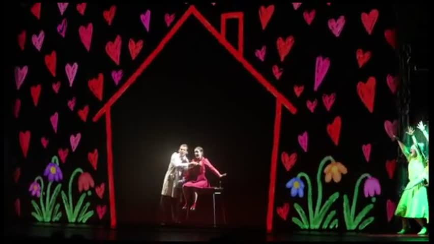 Amélie, the musical at the Brancaccio: the Parisian fairy tale based on ...