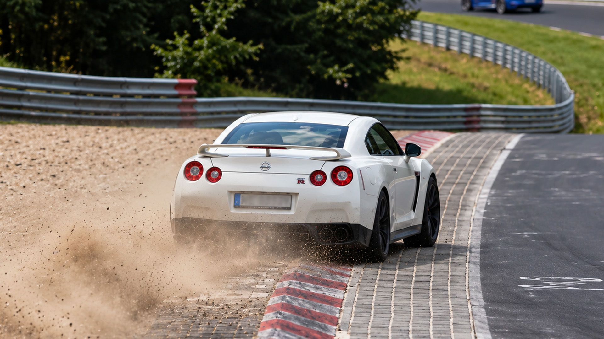 What cars turn up at the Nürburgring Nordschleife?