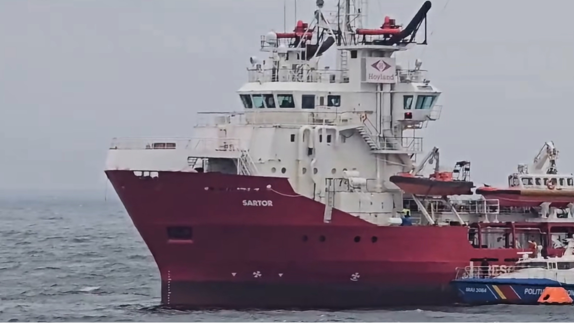 Vessel struck by drone sinks near Romania, one killed and three missing ...