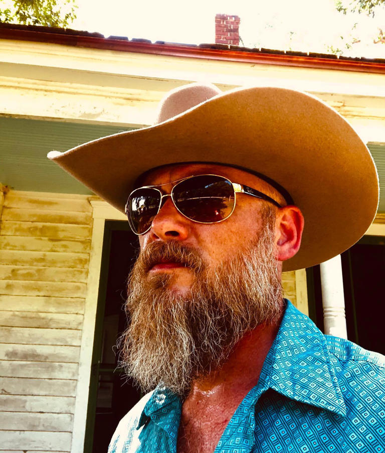 Dolly Parton’s nephew Bryan Seaver allegedly barred from CMA tribute to ...