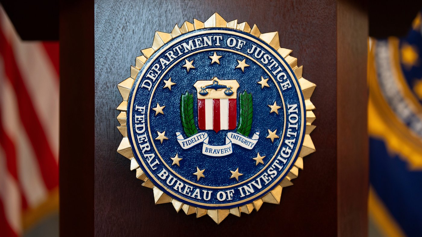 Ex-FBI official who briefed Congress on 2020 foreign interference is ...