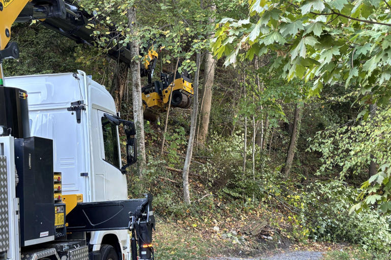 Il dévale un talus avec son rouleau compresseur et finit à l’hôpital