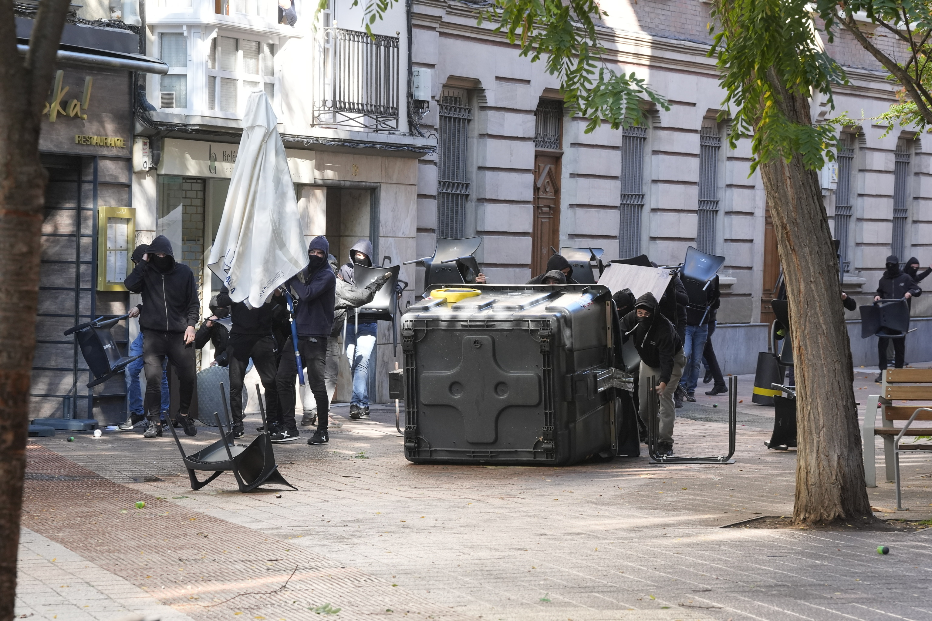 Dignidad y Justicia reclama a la alcaldesa de Vitoria que no facilite ...