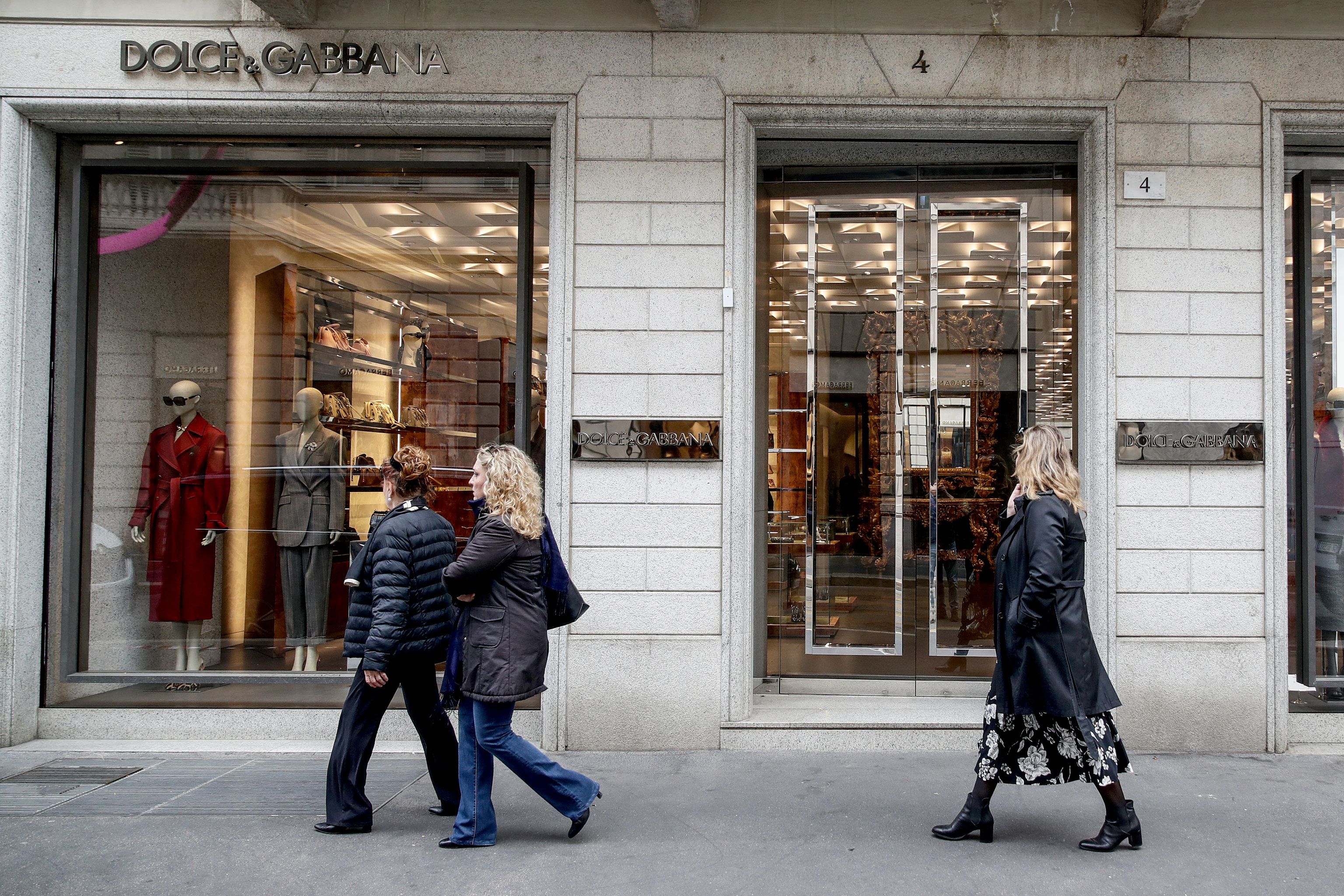 Milan mayor appeals to shopkeepers not to close this weekend after riots