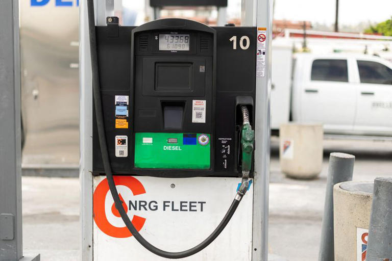 The price of diesel fuel on a pump at a corporate filling station in San Diego, California, U.S., May 18, 2026. REUTERS/Mike Blake