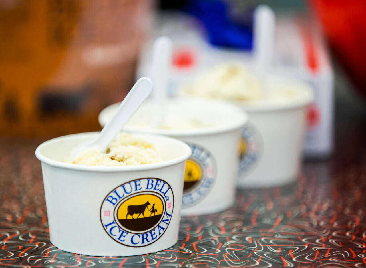 Blue Bell gets in the holiday spirit, releases seasonal favorite