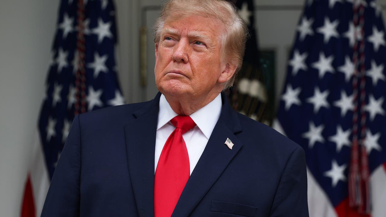 President Trump holds midterm rally in Florida: Here’s what to know