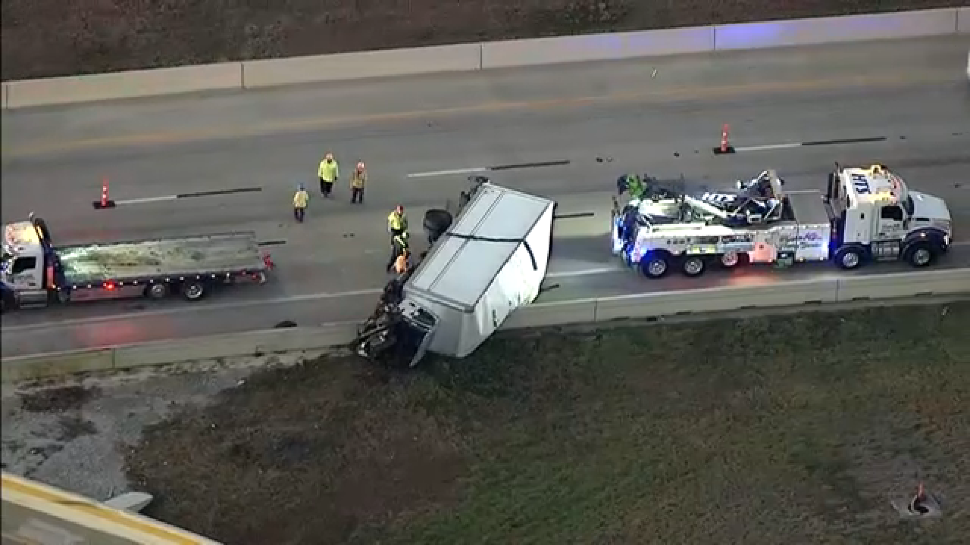 13 Alert Traffic: SkyEye13 shows overturned big rig slowing down ...