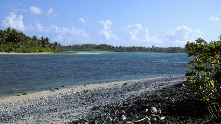 A satellite object on Nikumaroro can’t be confirmed as Amelia Earhart’s ...