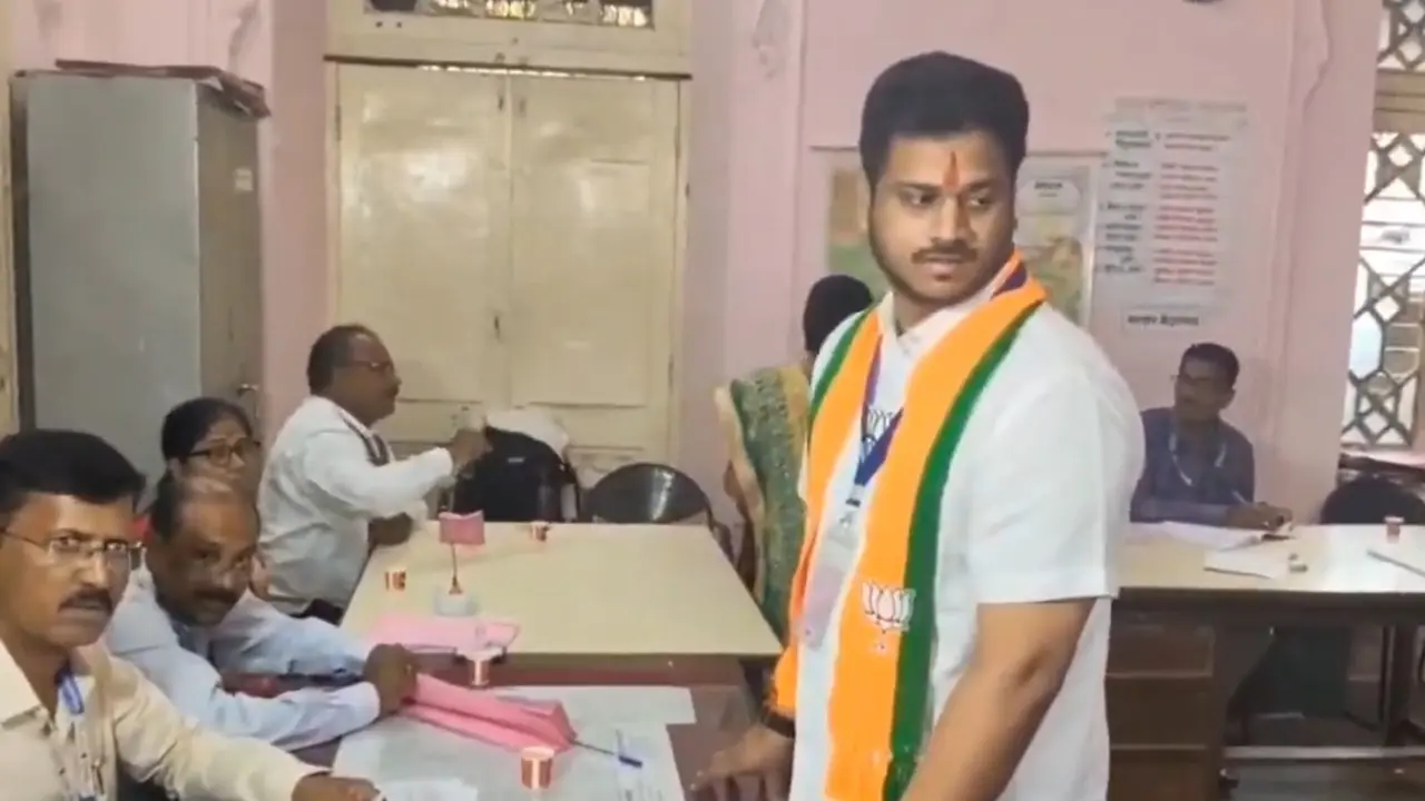 MLC polls: Supriya Sule questions BJP candidate wearing party scarf ...