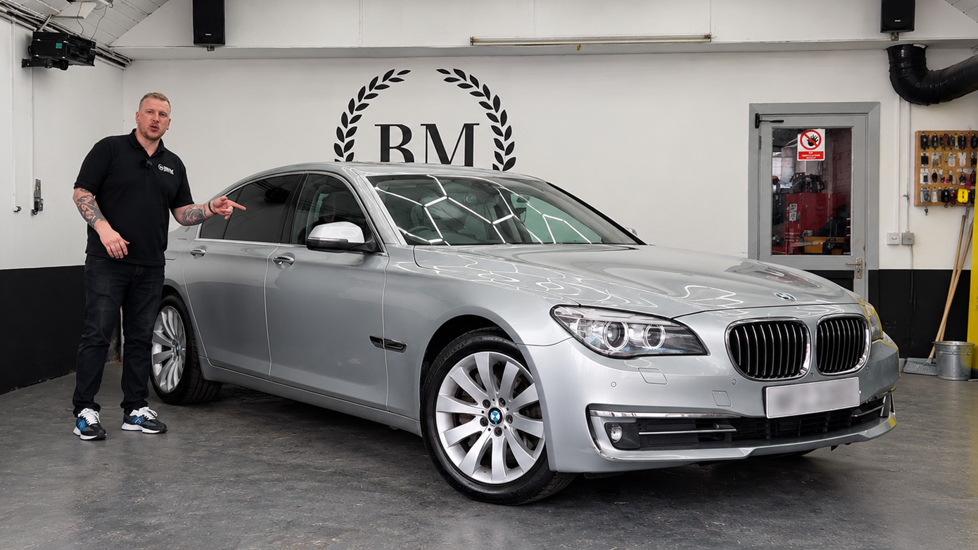 A flagship German saloon just became an auction bargain