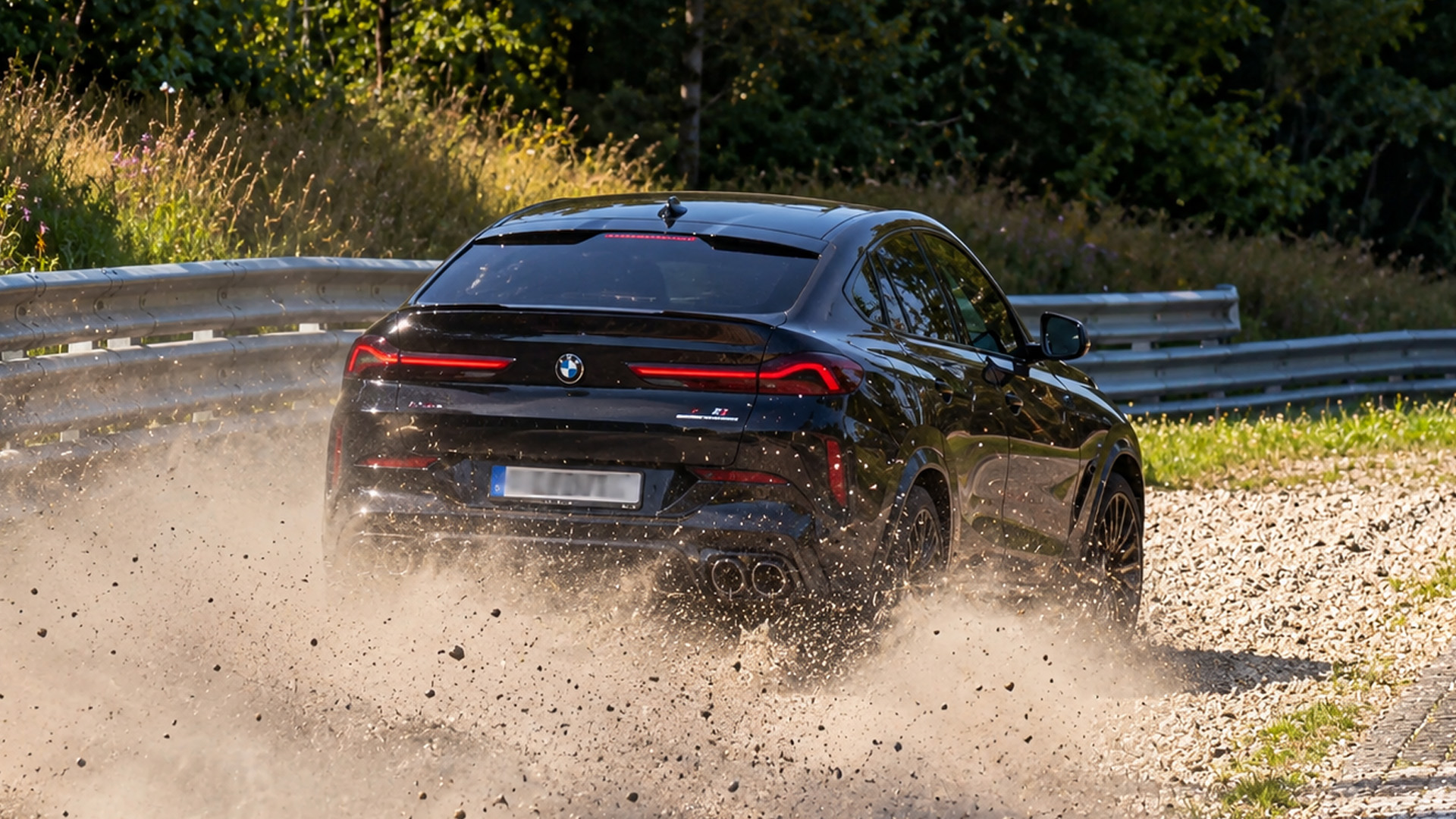 BMW drivers experience fails and wins on the Nordschleife