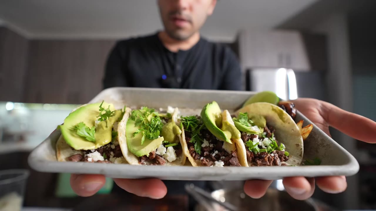 Matt makes South Texas border-style steak tacos