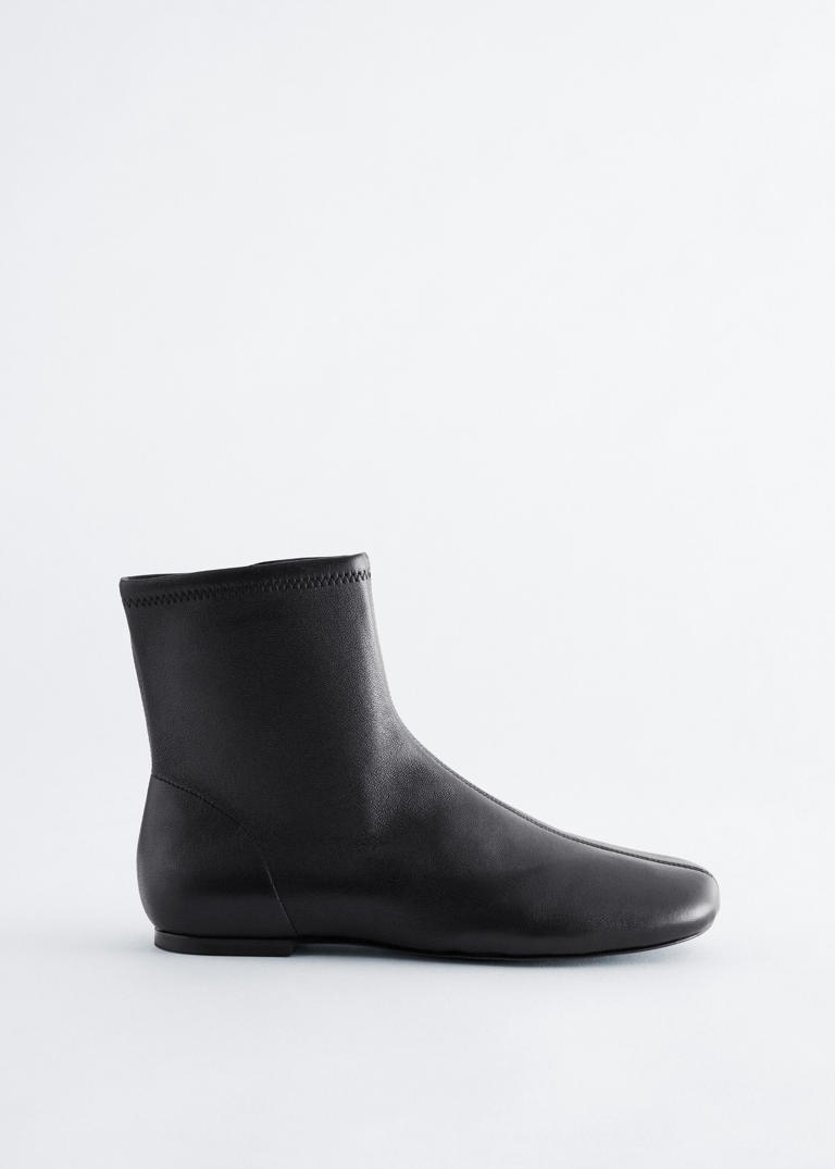 Not all boots and skirts work together, but these 6 combinations sure do
