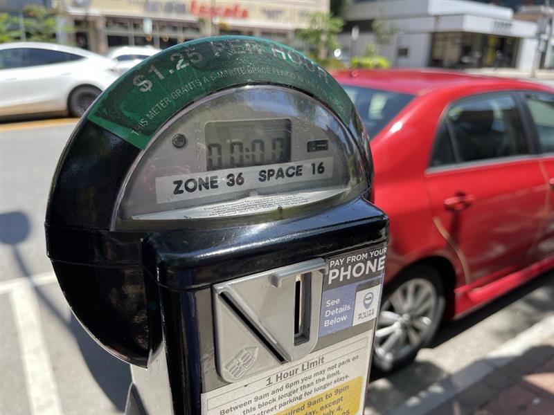 What is a barnacle? Iowa City weighs windshield device over towing