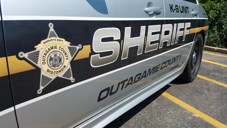 1 dead in Outagamie County crash involving motorcycle, combine and SUV