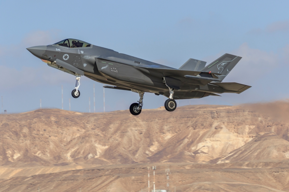 Lockheed, Pentagon set 850-jet F-35 framework, but no firm order