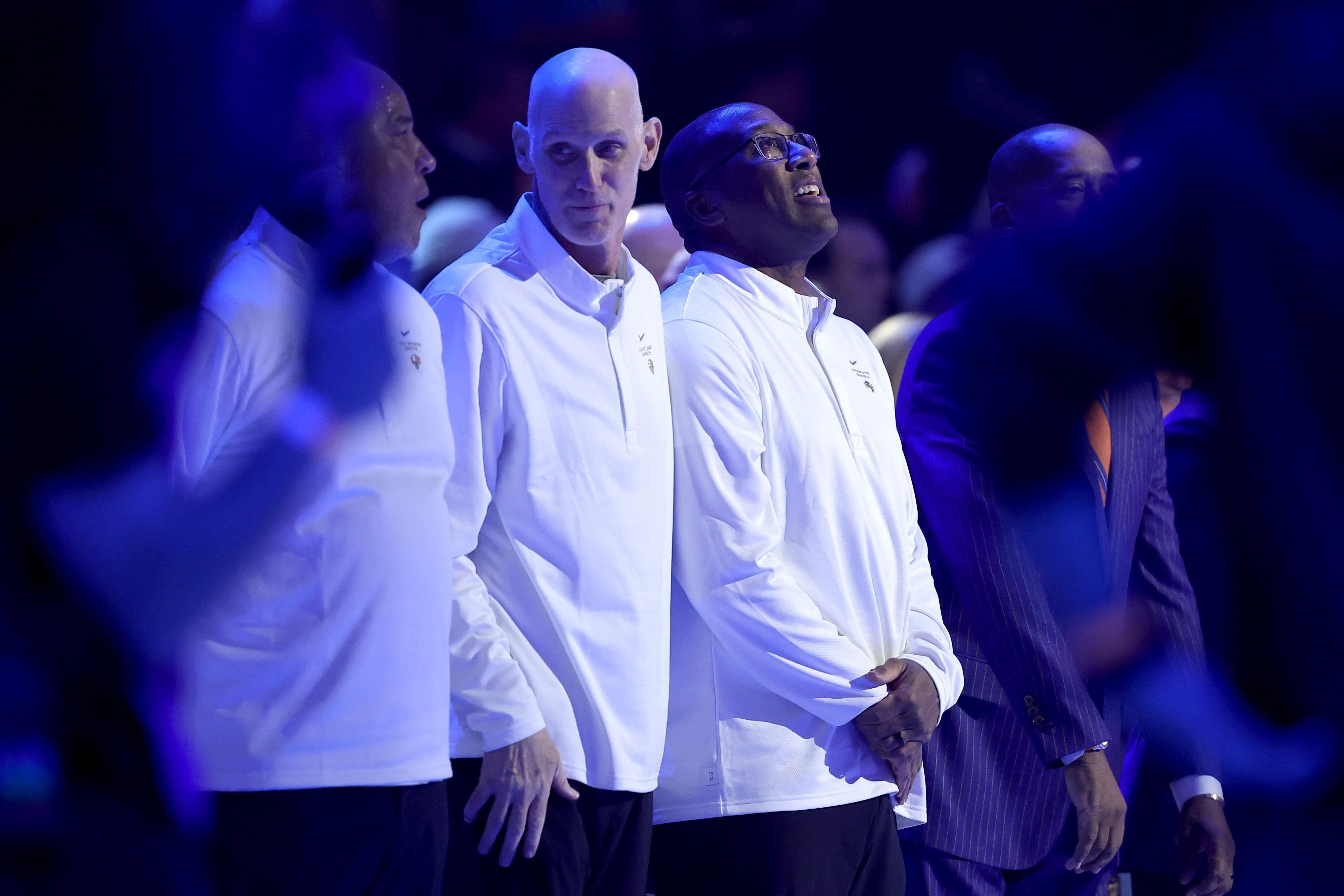 The Knicks finally got their rings, the coaches got boxes