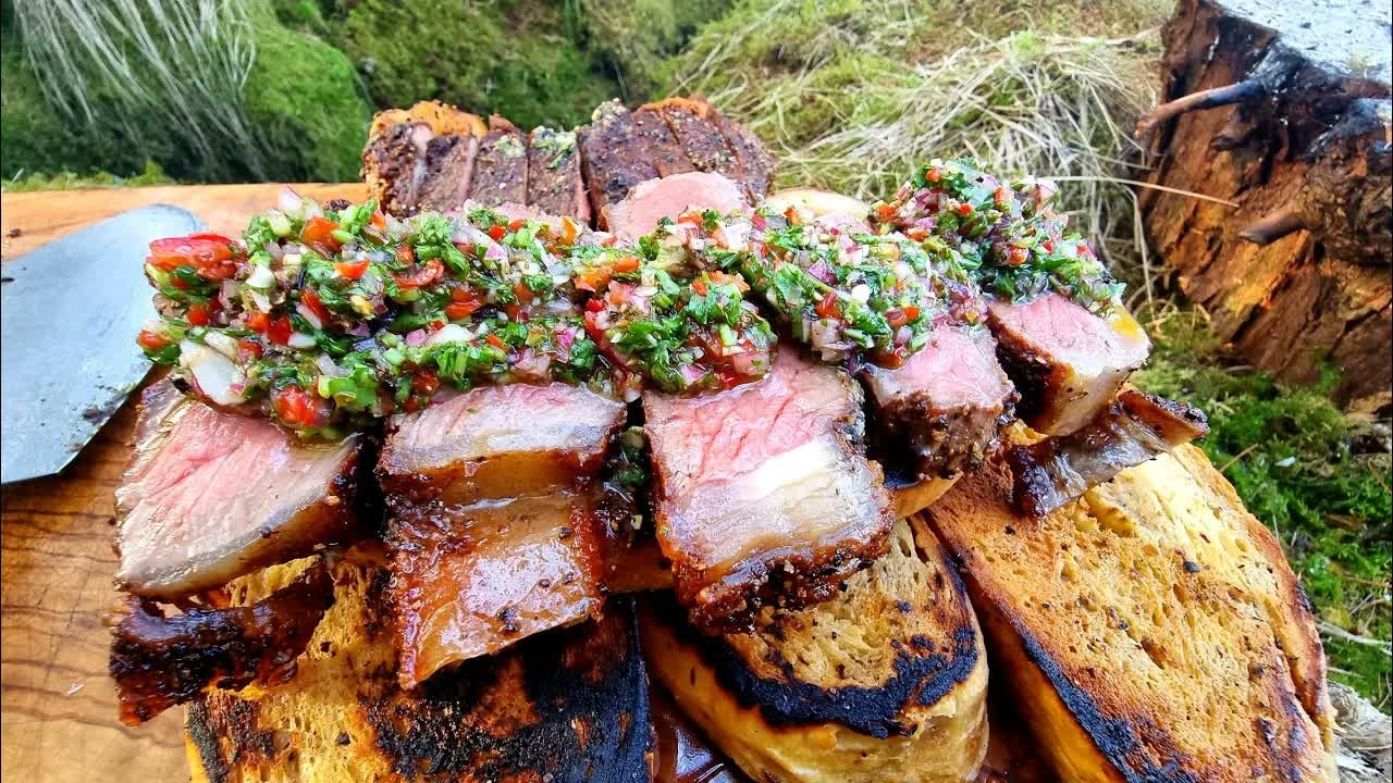 Men with the Pot prepares steak with chimichurri and crunchy toasted bread