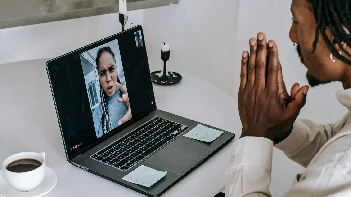 What long-distance couples say helps them stay connected