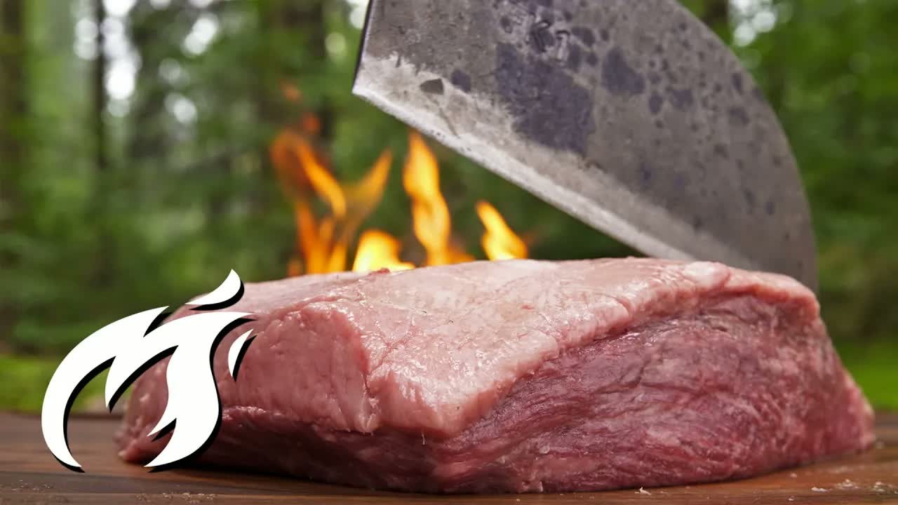 Monster picanha: Deep-frying it in the middle of nowhere