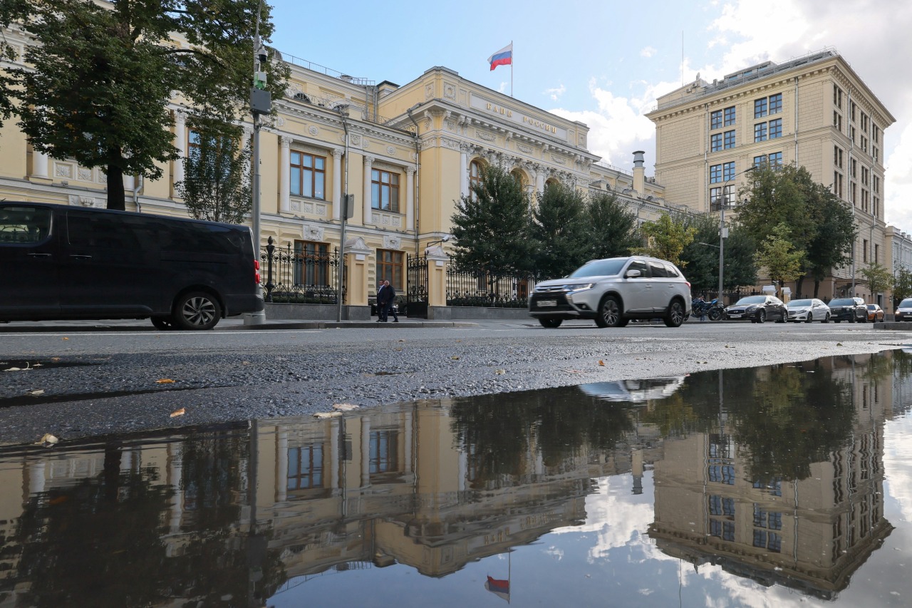 Russia's central bank sees only modest further drop in key rate