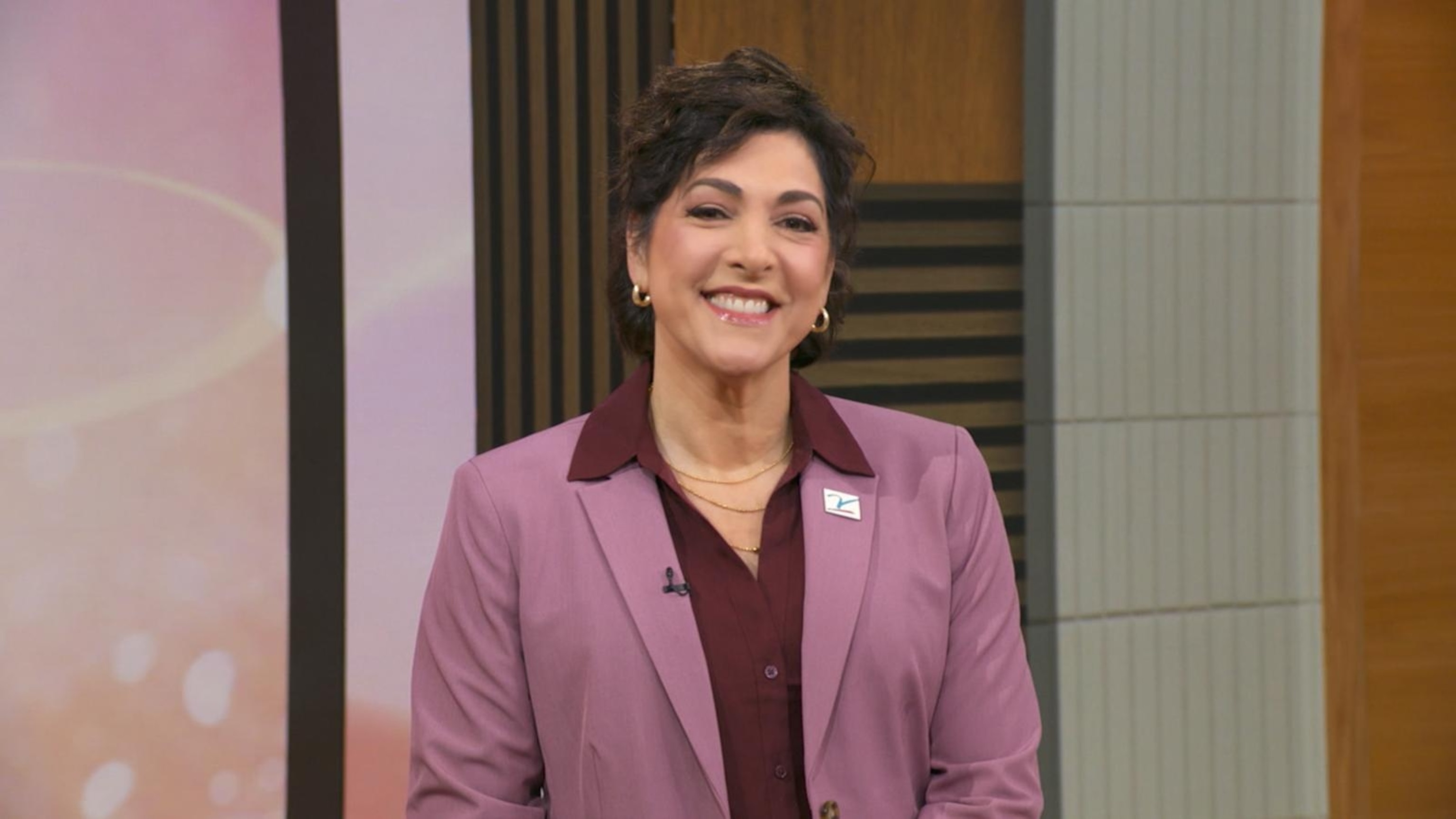 Jamie Valvano raises breast cancer awareness