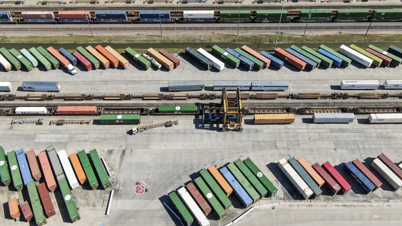 Railroads gain as cargo shifts to rail from highways