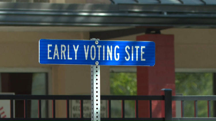 Where are the early voting locations in Clay County?