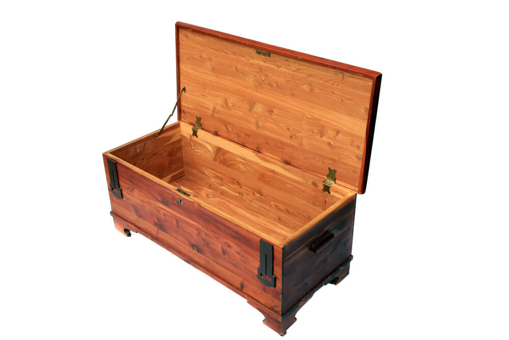 30 items in old hope chests worth money